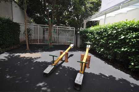 Apartamento à venda com 68m², 2 quartos e 1 vagaÁrea comum - Playground