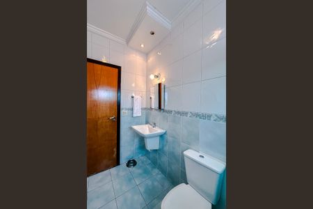 Apartamento à venda com 238m², 6 quartos e 4 vagas Apartamento à venda com 238m², 6 quartos e 4 vagasBanheiro Social