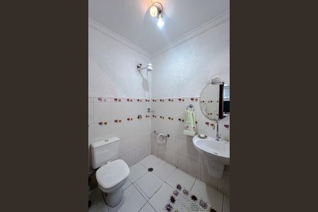 Apartamento à venda com 238m², 6 quartos e 4 vagas Apartamento à venda com 238m², 6 quartos e 4 vagasBanheiro da Suíte