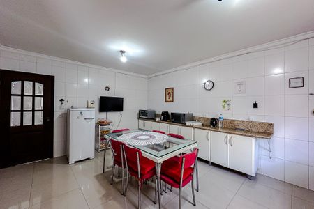 Apartamento à venda com 238m², 6 quartos e 4 vagas Apartamento à venda com 238m², 6 quartos e 4 vagasCozinha