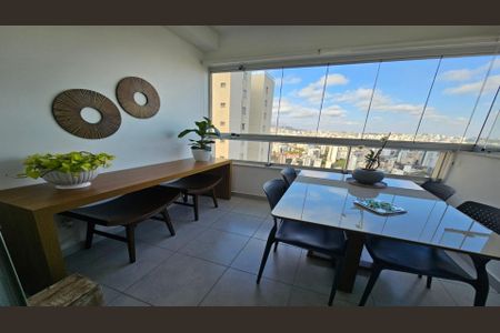 Apartamento à venda com 2 quartos, 75m² em Serra, Belo Horizonte