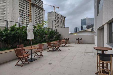 Apartamento à venda com 44m², 2 quartos e sem vagaÁrea comum