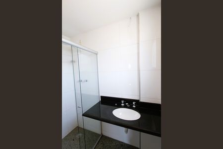 Apartamento à venda com 135m², 4 quartos e 2 vagasBanheiro da Suíte 2