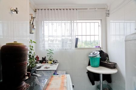 Apartamento à venda com 52m², 2 quartos e 1 vaga Apartamento à venda com 52m², 2 quartos e 1 vagaCozinha e Área de Serviço