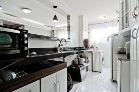 Apartamento à venda com 52m², 2 quartos e 1 vaga Apartamento à venda com 52m², 2 quartos e 1 vagaCozinha e Área de Serviço