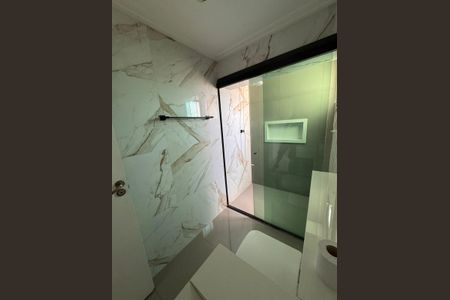 Banheiro de apartamento à venda com 2 quartos, 106m² em Vila Alexandria, São Paulo