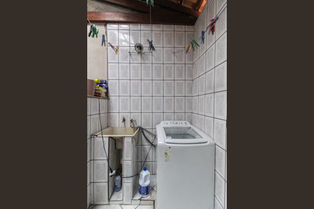 Casa à venda com 88m², 2 quartos e 1 vaga Casa à venda com 88m², 2 quartos e 1 vagaÁrea de Serviço