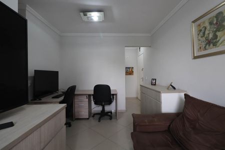 Apartamento à venda com 49m², 2 quartos e 1 vaga Apartamento à venda com 49m², 2 quartos e 1 vagaSala