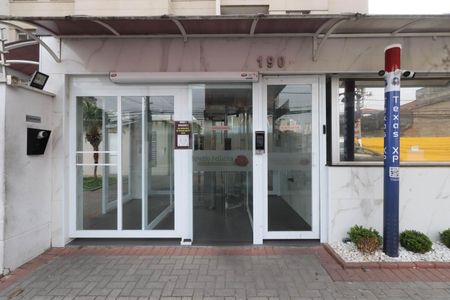 Apartamento à venda com 49m², 2 quartos e 1 vaga Apartamento à venda com 49m², 2 quartos e 1 vagaFachada e portaria