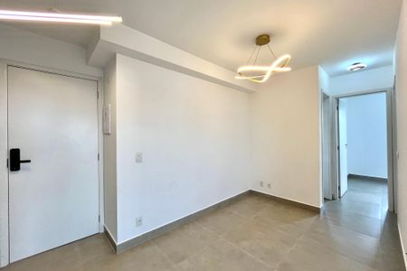Sala de apartamento para alugar com 2 quartos, 55m² em Vila Santa Catarina, São Paulo