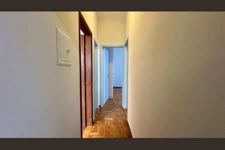 Corredor de apartamento para alugar com 3 quartos, 100m² em Gutierrez, Belo Horizonte