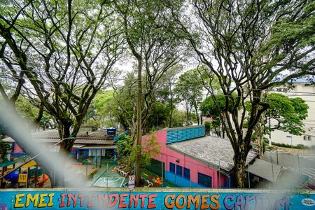 Apartamento à venda com 87m², 2 quartos e 1 vaga Apartamento à venda com 87m², 2 quartos e 1 vagaVista da suíte