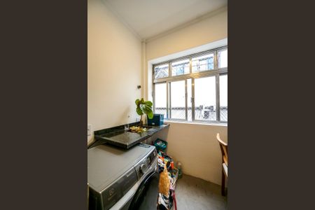 Apartamento à venda com 87m², 2 quartos e 1 vaga Apartamento à venda com 87m², 2 quartos e 1 vagaÁrea de serviço