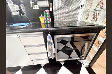Apartamento à venda com 50m², 2 quartos e 1 vaga Apartamento à venda com 50m², 2 quartos e 1 vagaCozinha