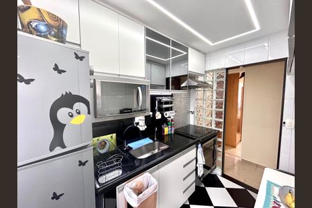 Apartamento à venda com 50m², 2 quartos e 1 vaga Apartamento à venda com 50m², 2 quartos e 1 vagaCozinha