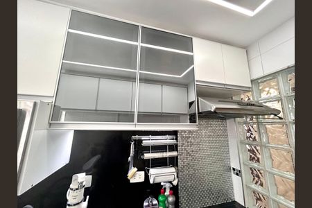 Apartamento à venda com 50m², 2 quartos e 1 vaga Apartamento à venda com 50m², 2 quartos e 1 vagaCozinha