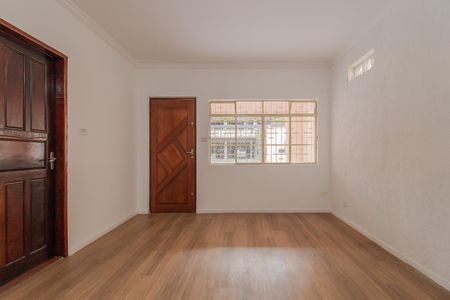 Casa para alugar com 5 quartos, 220m² em Vila Assis Brasil, Mauá