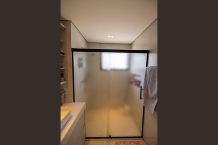 Apartamento à venda com 88m², 2 quartos e 2 vagas Apartamento à venda com 88m², 2 quartos e 2 vagasBanheiro da Suíte 2