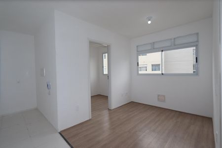 Sala de apartamento para alugar com 2 quartos, 35m² em Fazenda da Juta, São Paulo