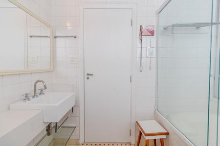 Apartamento à venda com 150m², 3 quartos e 1 vagaBanheiro da Suíte