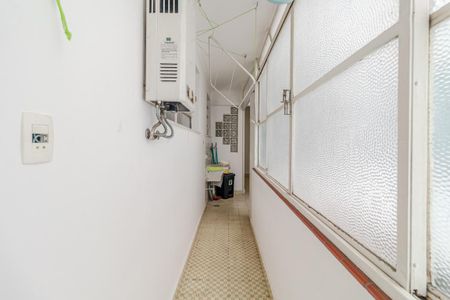 Apartamento à venda com 150m², 3 quartos e 1 vagaÁrea de Serviço