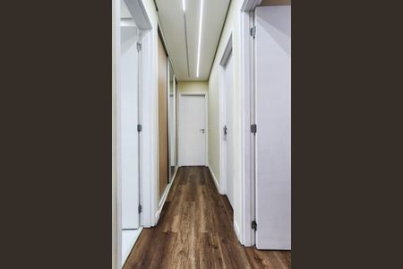 Apartamento à venda com 78m², 3 quartos e 1 vagaCorredor