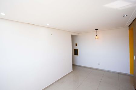 Sala de apartamento para alugar com 2 quartos, 67m² em Jardim Prudência, Diadema