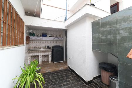 Casa à venda com 196m², 5 quartos e 5 vagas Casa à venda com 196m², 5 quartos e 5 vagasÁrea de Serviço