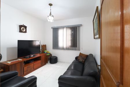 Casa à venda com 196m², 5 quartos e 5 vagas Casa à venda com 196m², 5 quartos e 5 vagasQuarto 2