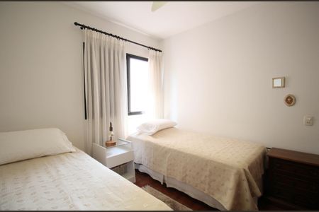 Apartamento à venda com 144m², 3 quartos e 3 vagas Apartamento à venda com 144m², 3 quartos e 3 vagasSuíte 2