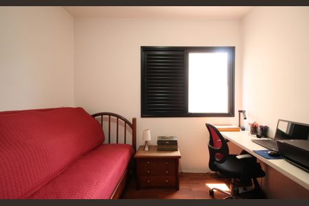 Apartamento à venda com 144m², 3 quartos e 3 vagas Apartamento à venda com 144m², 3 quartos e 3 vagasQuarto 1