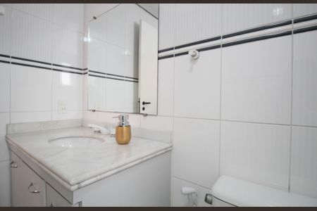 Apartamento à venda com 144m², 3 quartos e 3 vagas Apartamento à venda com 144m², 3 quartos e 3 vagasBanheiro Social
