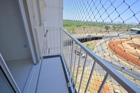 Varanda da Sala de apartamento para alugar com 2 quartos, 42m² em Jardim Diamantina, Goiânia
