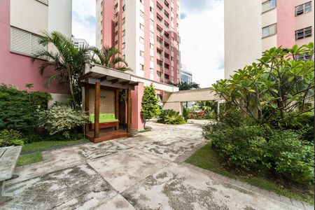 Apartamento à venda com 65m², 3 quartos e 1 vaga Apartamento à venda com 65m², 3 quartos e 1 vagaÁrea Comum