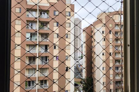 Apartamento à venda com 65m², 3 quartos e 1 vaga Apartamento à venda com 65m², 3 quartos e 1 vagaVista do Quarto 2