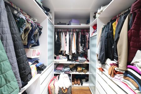 Apartamento à venda com 160m², 3 quartos e 2 vagasCloset da suíte