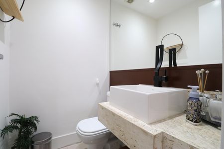 Apartamento à venda com 160m², 3 quartos e 2 vagasLavabo