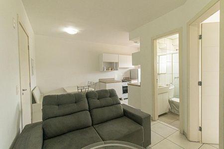 Sala de apartamento para alugar com 1 quarto, 30m² em Rebouças, Curitiba