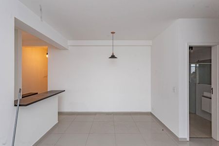 Sala de apartamento para alugar com 2 quartos, 65m² em Paraíso, São Paulo