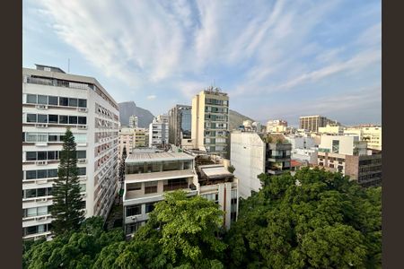 Sala - Vista  de apartamento à venda com 2 quartos, 85m² em Ipanema, Rio de Janeiro