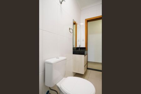 Casa à venda com 181m², 3 quartos e 2 vagasBanheiro social