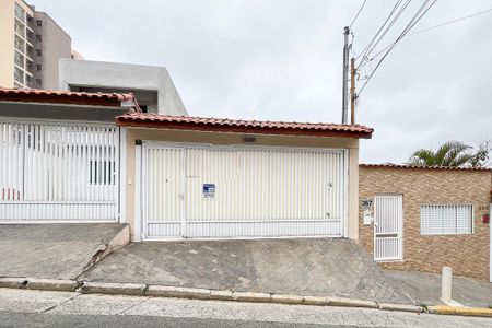 Casa à venda com 181m², 3 quartos e 2 vagasFachada - Placa