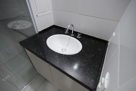 Banheiro de kitnet/studio à venda com 1 quarto, 25m² em Ipiranga, São Paulo