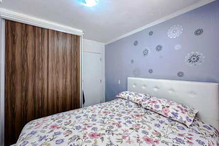 Casa à venda com 181m², 2 quartos e 2 vagas Casa à venda com 181m², 2 quartos e 2 vagasQuarto 2 - Suíte