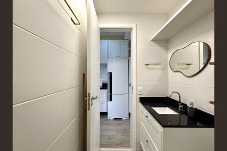 Studio à venda com 25m², 0 quarto e sem vaga Studio à venda com 25m², 0 quarto e sem vagaBanheiro
