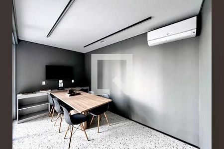 Studio à venda com 25m², 0 quarto e sem vaga Studio à venda com 25m², 0 quarto e sem vagaCoworking