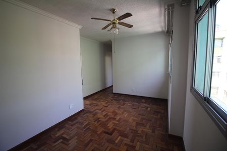 Sala de apartamento à venda com 3 quartos, 80m² em Jardim Riacho das Pedras, Contagem