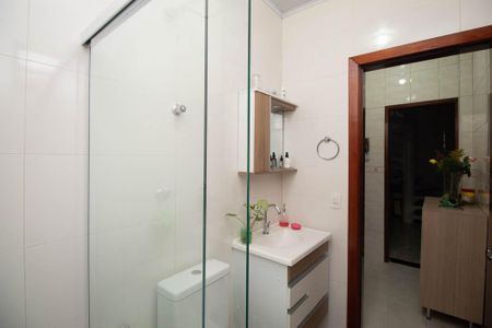 Casa à venda com 172m², 2 quartos e 3 vagas Casa à venda com 172m², 2 quartos e 3 vagasBanheiro da Suíte