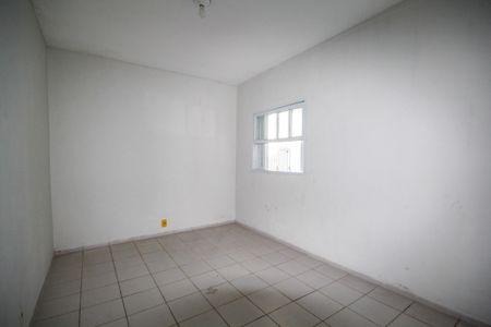 Casa para alugar com 65m², 2 quartos e 1 vaga Casa para alugar com 65m², 2 quartos e 1 vagaQuarto