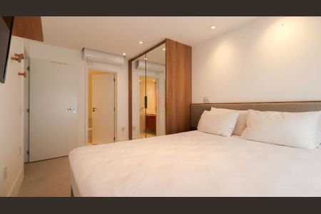 Apartamento à venda com 72m², 2 quartos e 1 vaga